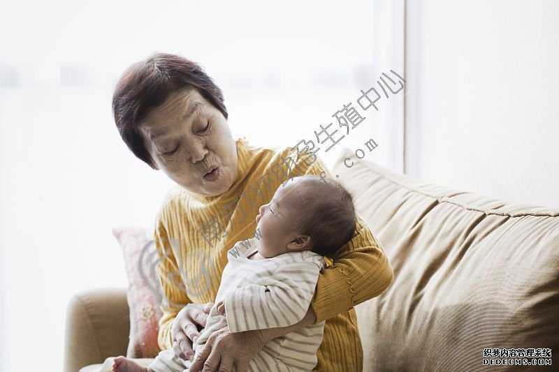 绝经48岁借卵试管婴儿,广州试管婴儿助孕中心：47岁绝经3年借卵做试管成功